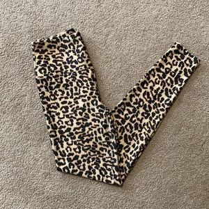 Sexy leopard leggings!